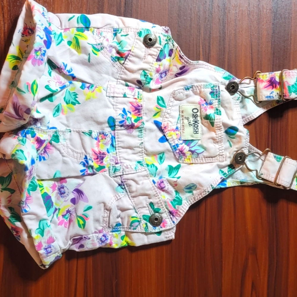 Oshkosh Little Girls Shortalls, Size 6M
